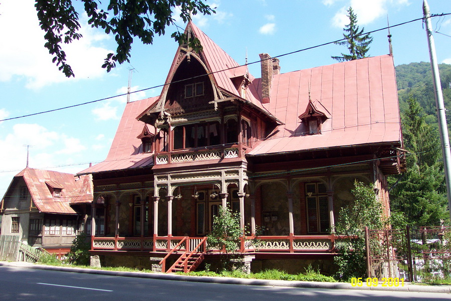 2001-09-05 11-36-51.JPG - RO Sinaia